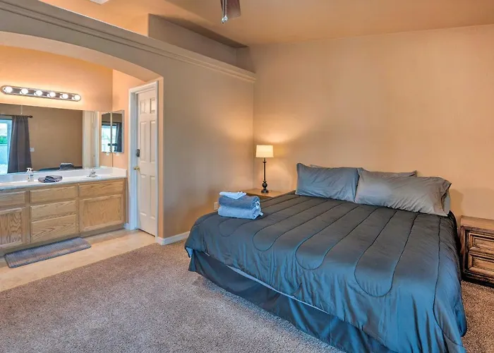 Holiday home 5 Mi To & Marina: Havasu Getaway! Lake Havasu City