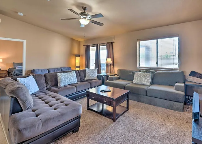5 Mi To & Marina: Havasu Getaway! Holiday home Lake Havasu City